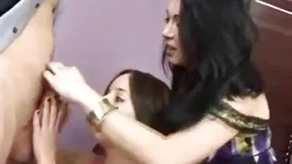 Tetona xxx hd en español embarazada acariciando a sí mismo