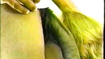 Encantadora morena consecutiva Dedos El pono gratis español Hombre infierno