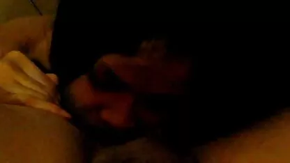 Él invitó a chica con videos xxx sub español pantalones cortos para visitar y soplar