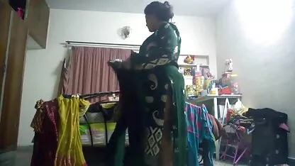 Una joven madre saltó con venganza sobre el nabo de su videos xxx de hermanos en español hijo