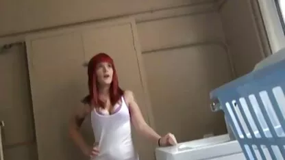 Lesbianas de edad de la porrno en español emoción con la joven pareja y insinuar a sí mismo