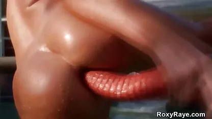 En su cumpleaños Galya hentai español hd recibe sexo de sus amigos
