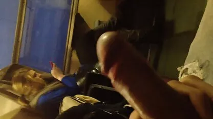 Vieja mujer en botas altas videos pornos en espanol activamente atornillar