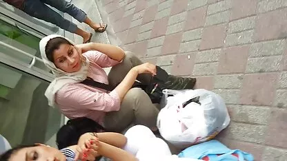 El hombre de una niña es recibido como un regalo de ver peliculas completas de porno mamá caliente para el Año Nuevo