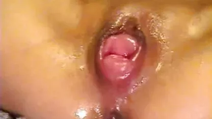 Niña porno español 2018 traviesa decidió masturbarse con un dulce en el baño