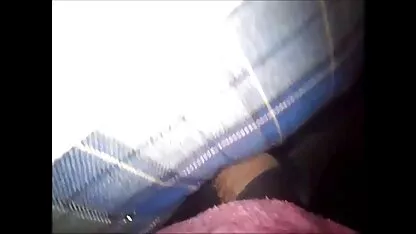 Geisha bañándose desnuda en el lago videospornoen español y caminando por la calle