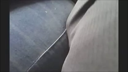 Chica hablando por teléfono peliculas completas de incesto en español y con entusiasmo a tientas el pene