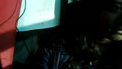 El violador se cuela en videos xxxen español la habitación y lo obliga a explotar