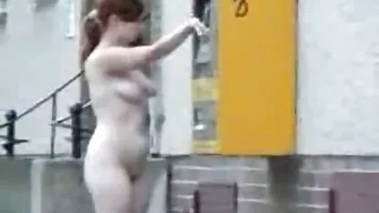 Follando y follando a una porno españolç chica en el país