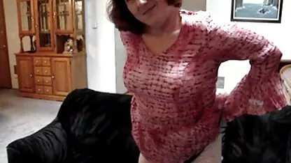 Juguetón puta le folladas caseras españolas encanta tener sexo con dos a la vez