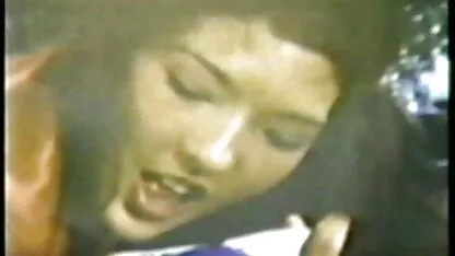 Las mujeres adultas con suave porno con audio en español chupar el pene hombre