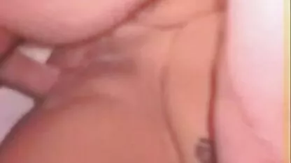 Chica de verter especias españolas gordas follando cum